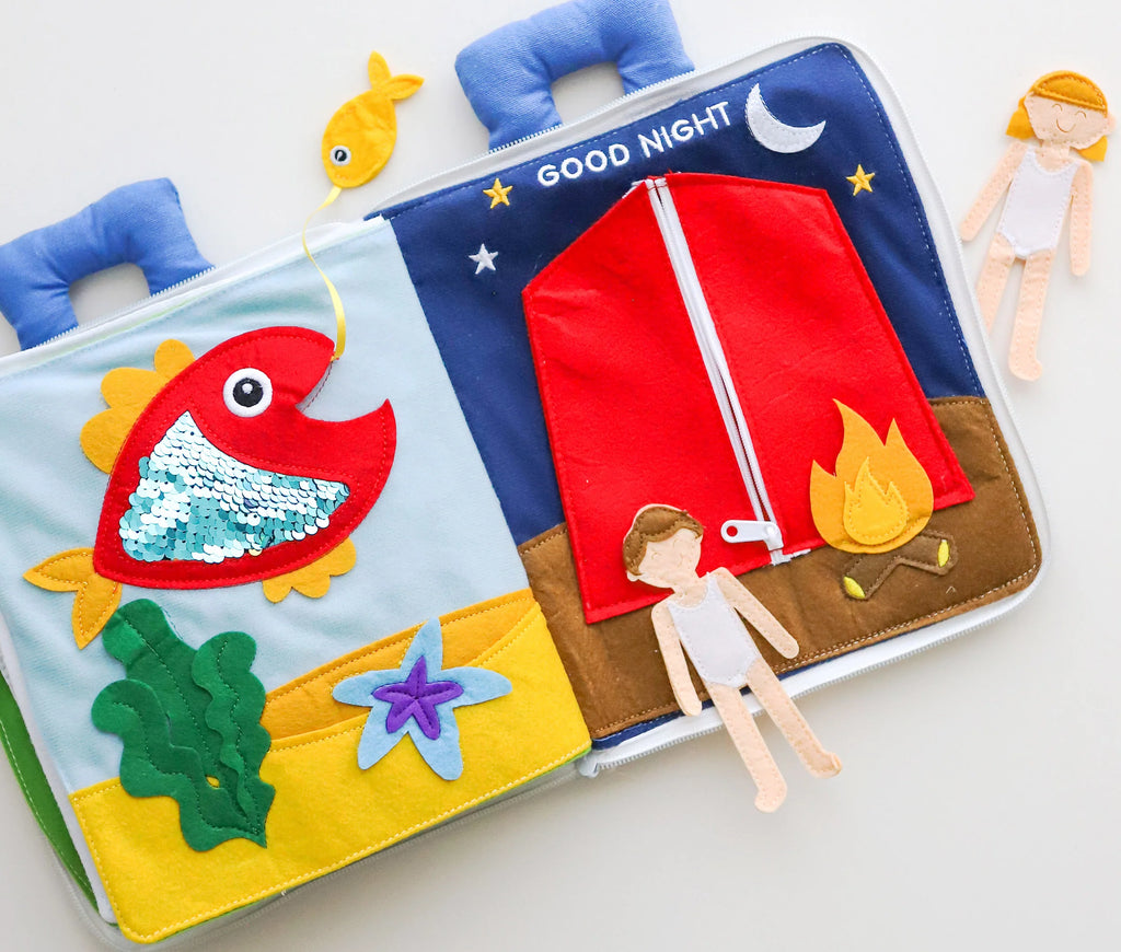 Heading away? Here are some of our favourite travel toys for 3 and under  🛫