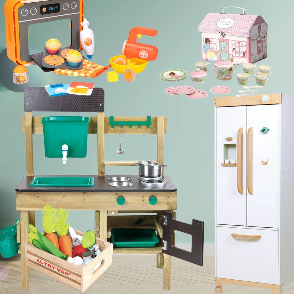 Kitchens + Play Food